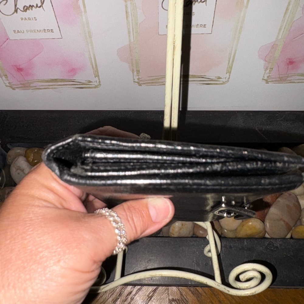 Gucci Vintage Leather Wallet w/COA - Picture 6 of 11